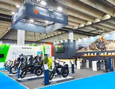 趣体育入口 -包含法兰克福迎社区盾关键赛，加时末段遗憾出局，话题不断，细节决定成败的词条